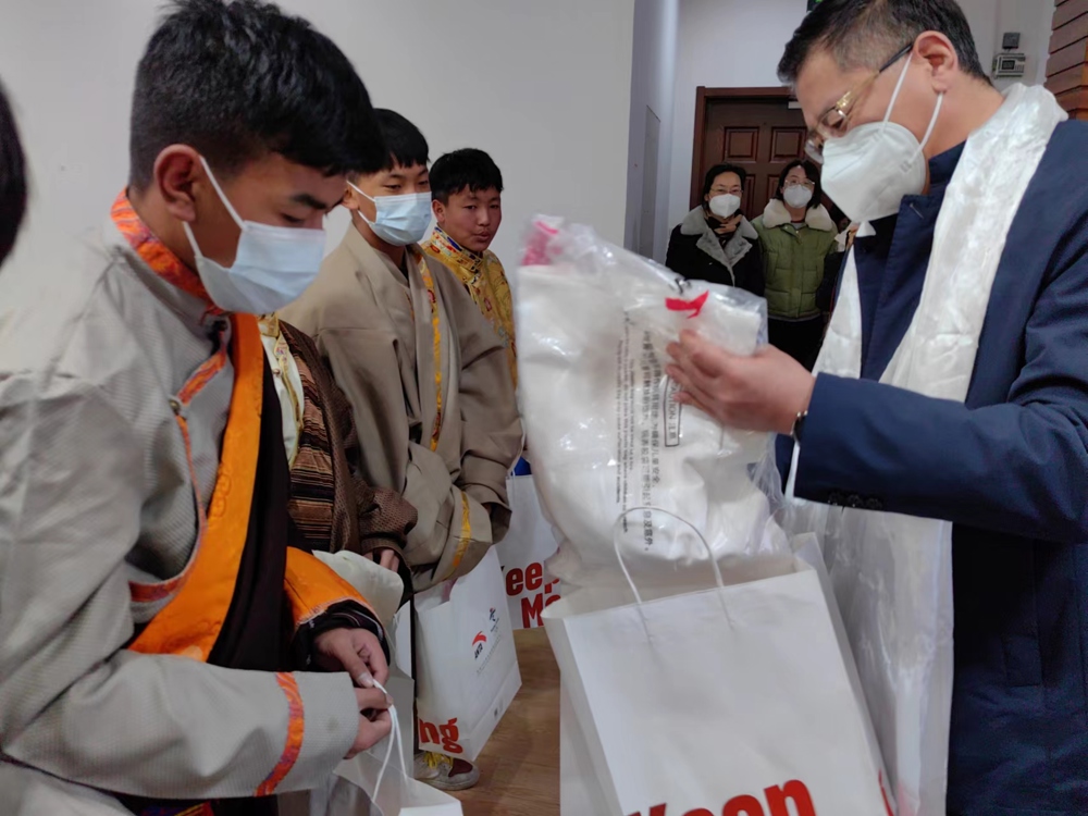 f10a61cc4b4330cecb2a961f67922c5